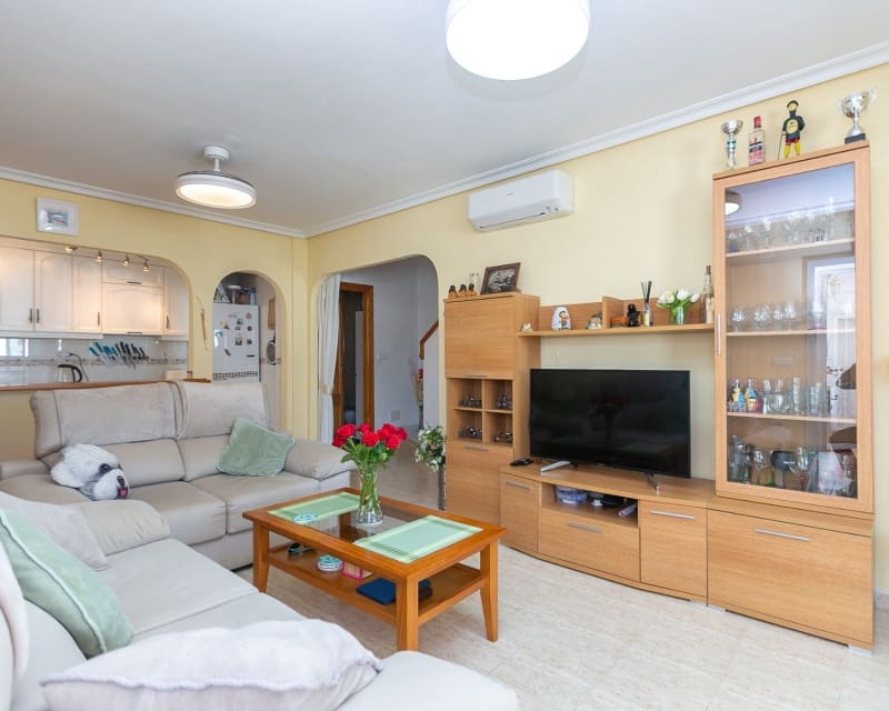 3 sypialnia Apartament na sprzedaż w Playa Flamenca z basenem - 219 000 € (Ref: 9789921)