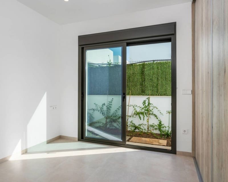 3 sovrum Villa till salu i Lo Pagan med pool garage - 499 000 € (Ref: 9794270)