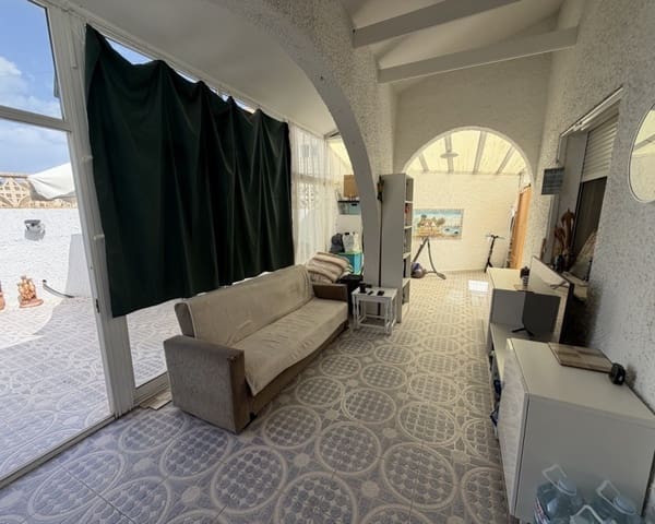 Casa de 2 habitaciones en Villamartin, Orihuela en venta - 219.995 € (Ref: 9802567)