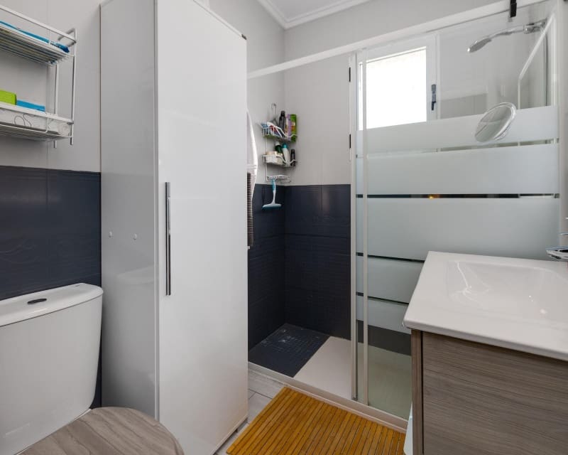 3 slaapkamer Villa te koop in Los Altos met zwembad - € 265.000 (Ref: 9802568)