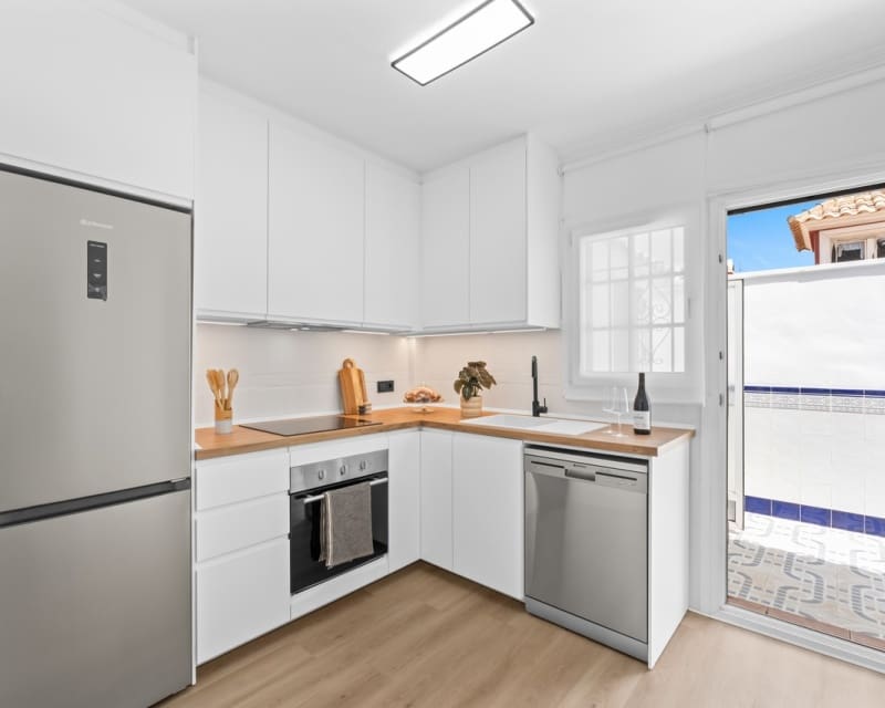 3 Zimmer Haus zu verkaufen in Villamartin mit Pool - 269.800 € (Ref: 9802571)