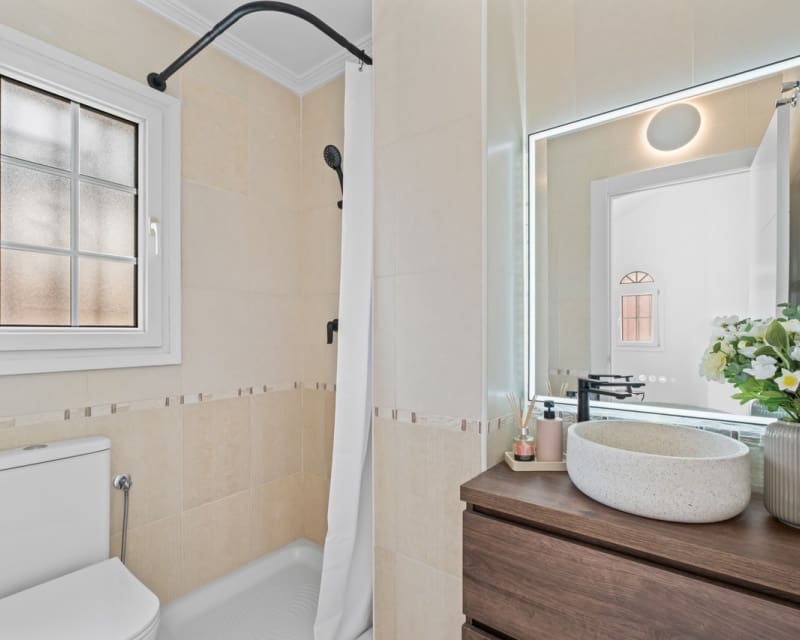 3 Zimmer Haus zu verkaufen in Villamartin mit Pool - 269.800 € (Ref: 9802571)