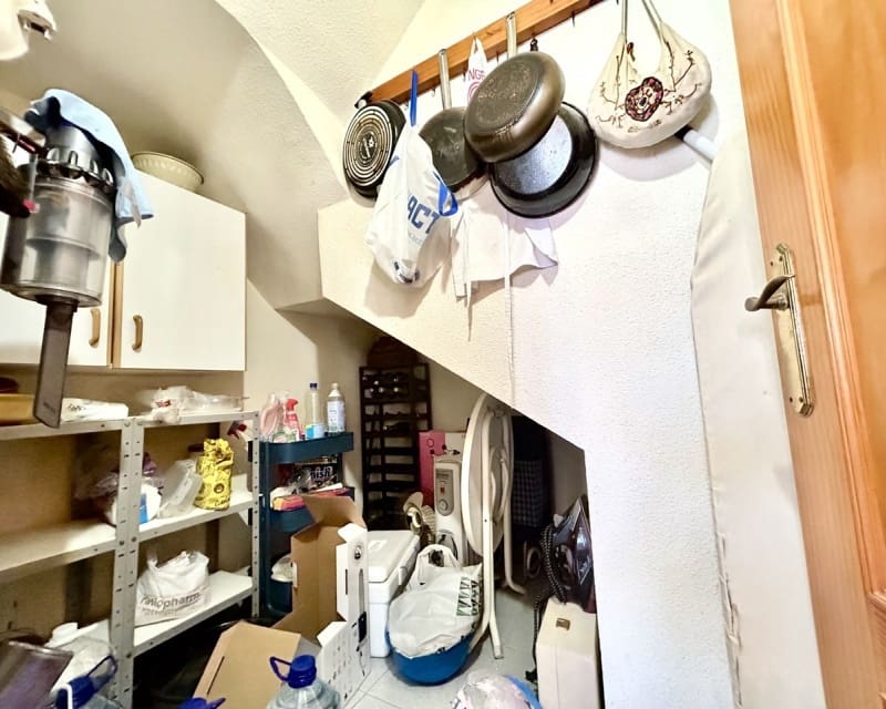 3 soveværelse Villa til salg i La Zenia med swimmingpool - € 630.000 (Ref: 9802572)