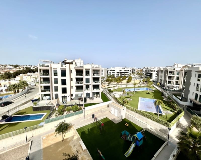 2 sypialnia Apartament na sprzedaż w Villamartin z basenem - 229 500 € (Ref: 9802574)