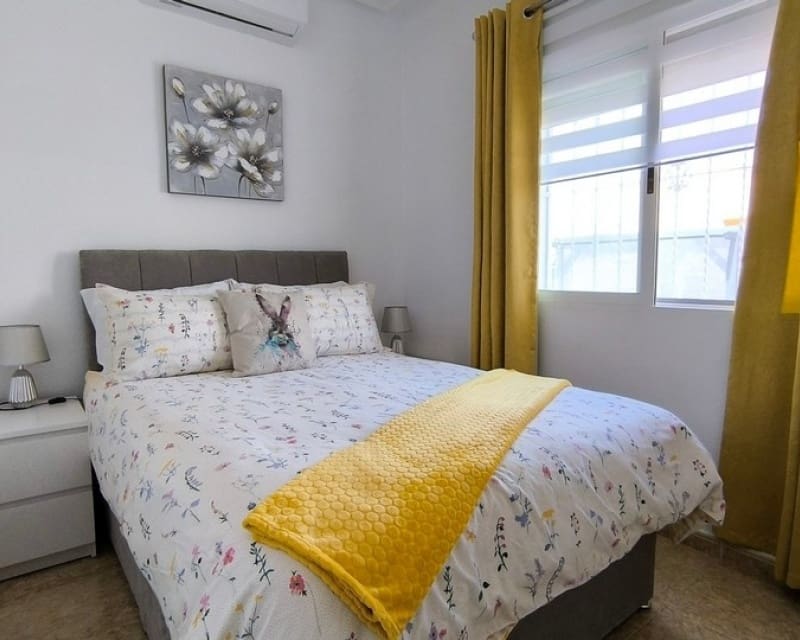 3 sypialnia Willa na sprzedaż w Lo Crispin z basenem - 225 000 € (Ref: 9802576)