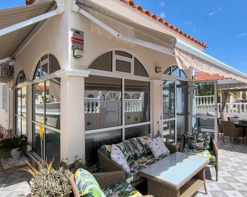 3 sypialnia Willa na sprzedaż w Lo Crispin z basenem - 225 000 € (Ref: 9802576)