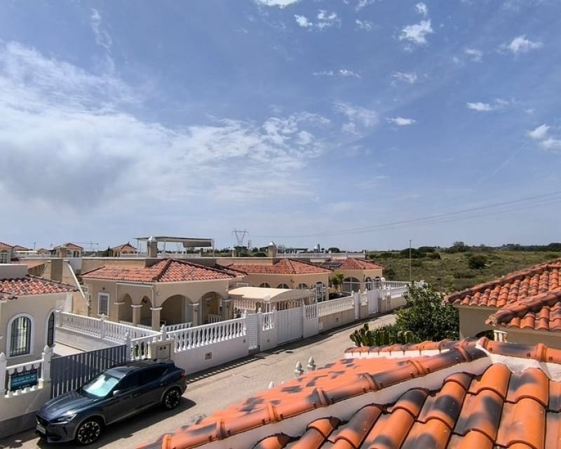 3 sypialnia Willa na sprzedaż w Lo Crispin z basenem - 225 000 € (Ref: 9802576)