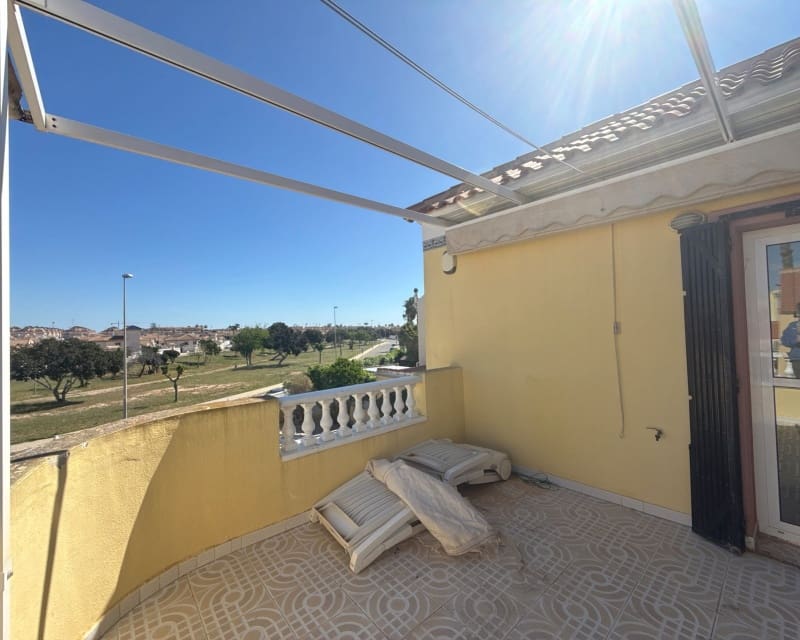 3 sovrum Villa till salu i Cabo Roig med pool - 344 950 € (Ref: 9802760)