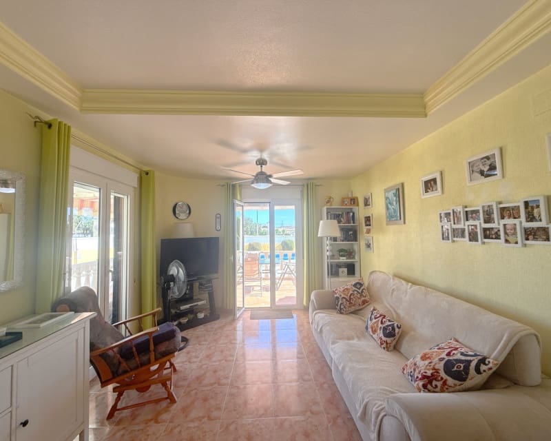 3 sovrum Villa till salu i Cabo Roig med pool - 344 950 € (Ref: 9802760)