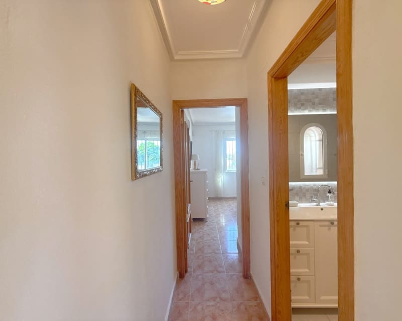 3 sovrum Villa till salu i Cabo Roig med pool - 344 950 € (Ref: 9802760)