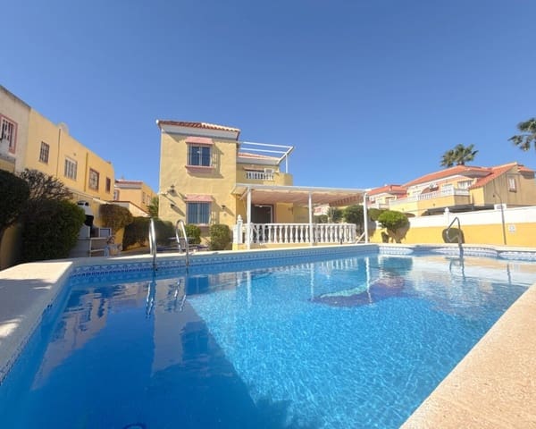 3 sovrum Villa till salu i Cabo Roig, Orihuela med pool - 344 950 € (Ref: 9802760)