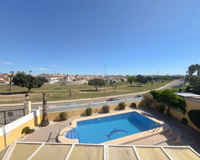 3 sovrum Villa till salu i Cabo Roig med pool - 344 950 € (Ref: 9802760)