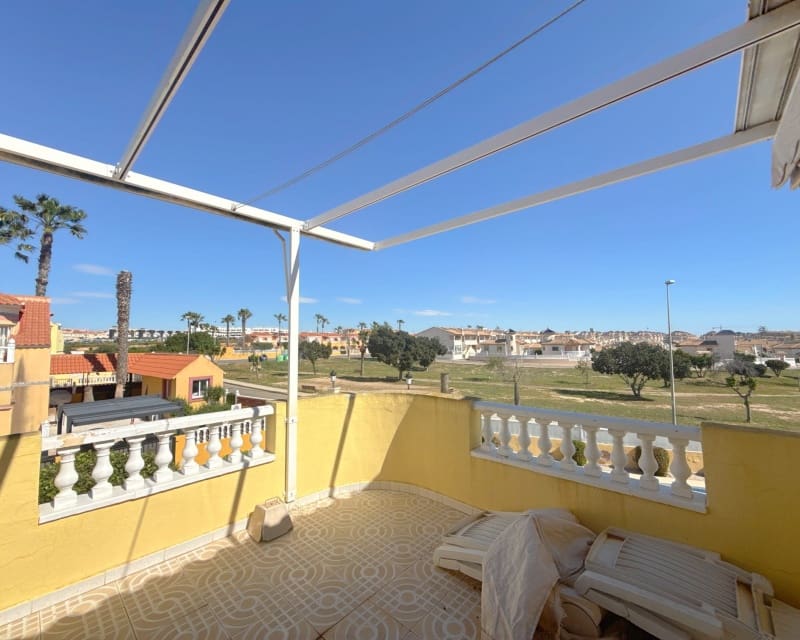 3 sovrum Villa till salu i Cabo Roig med pool - 344 950 € (Ref: 9802760)