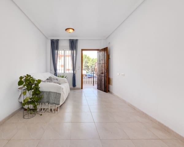 Apartamento de 2 habitaciones en Playa Flamenca, Orihuela en venta con piscina - 129.900 € (Ref: 9802762)