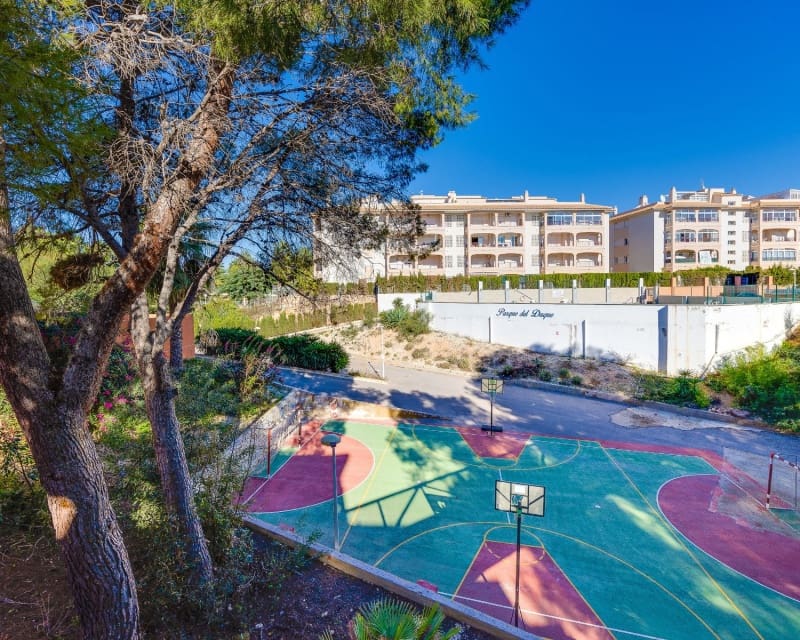 Apartamento de 2 habitaciones en Playa Flamenca en venta con piscina - 129.900 € (Ref: 9802762)