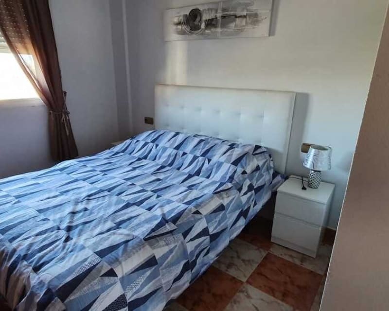 2 Zimmer Apartment zu verkaufen in Cabo Roig mit Pool - 165.000 € (Ref: 9802764)