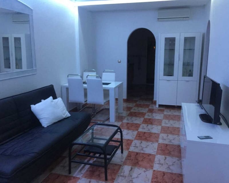 2 Zimmer Apartment zu verkaufen in Cabo Roig mit Pool - 165.000 € (Ref: 9802764)