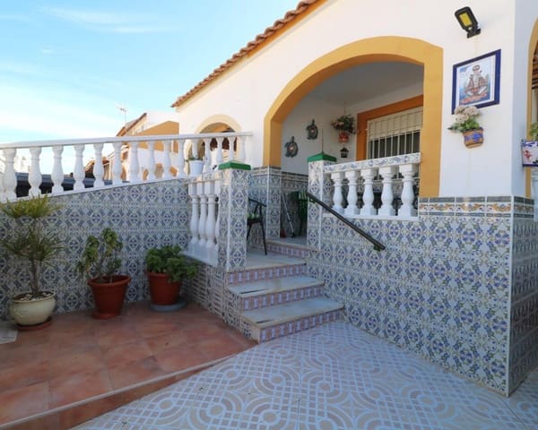2 makuuhuone Bungalow myytävänä paikassa El Chaparral - La Siesta - La Torreta, Torrevieja mukana uima-altaan - 168 000 € (Ref: 9802767)