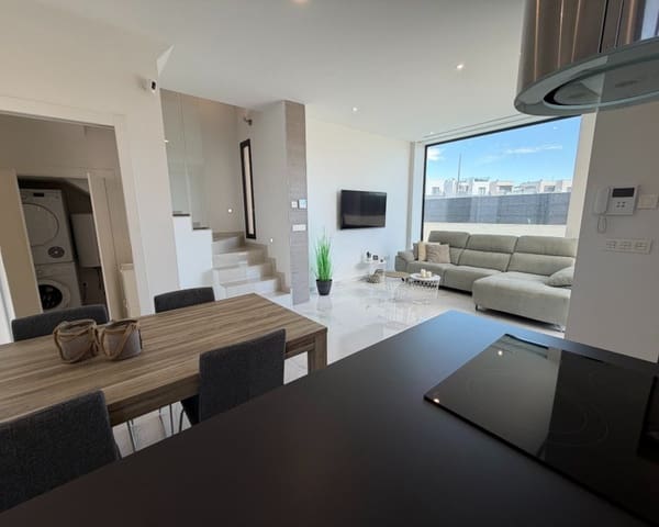 3 slaapkamer Villa te koop in Doña Pepa, Rojales met zwembad - € 399.900 (Ref: 9802768)