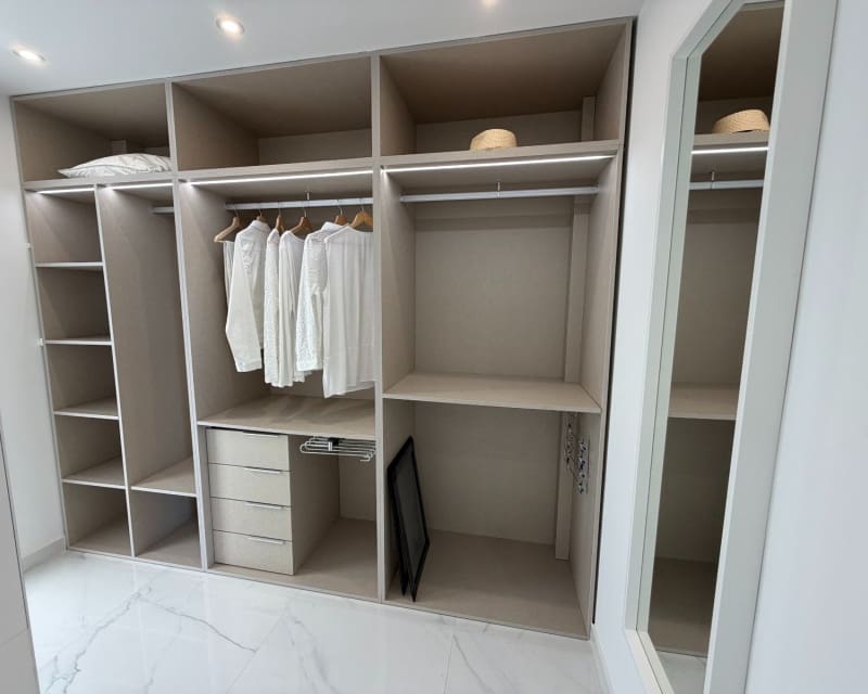 3 slaapkamer Villa te koop in Dona Pepa met zwembad - € 399.900 (Ref: 9802768)