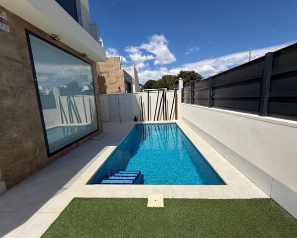 3 slaapkamer Villa te koop in Doña Pepa, Rojales met zwembad - € 399.900 (Ref: 9802768)