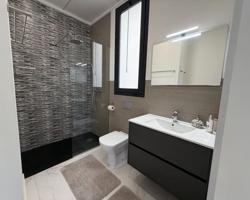 3 slaapkamer Villa te koop in Dona Pepa met zwembad - € 399.900 (Ref: 9802768)