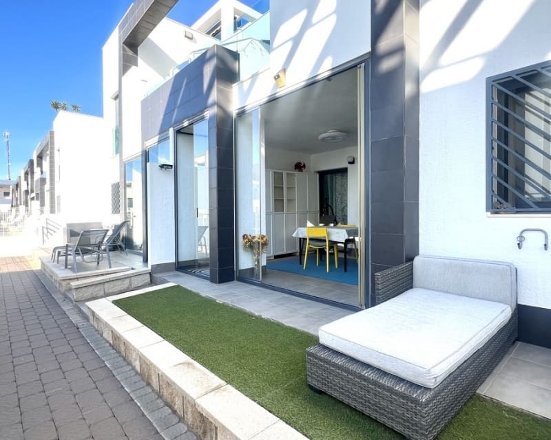 2 sypialnia Apartament na sprzedaż w La Zenia z basenem - 275 000 € (Ref: 9802770)