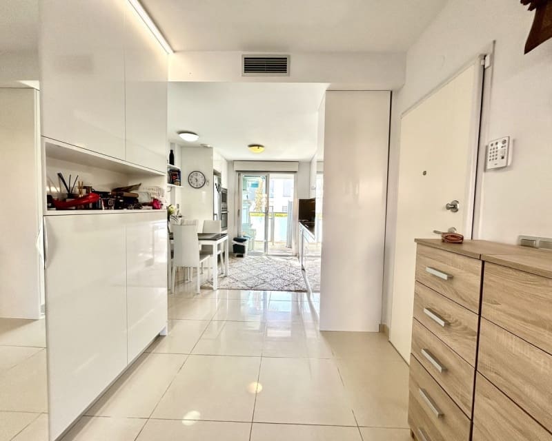 2 soverom Leilighet til salgs i Orihuela Costa med svømmebasseng - € 240 000 (Ref: 9802771)