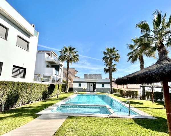 2 soverom Leilighet til salgs i Punta Prima, Orihuela med svømmebasseng - € 240 000 (Ref: 9802771)