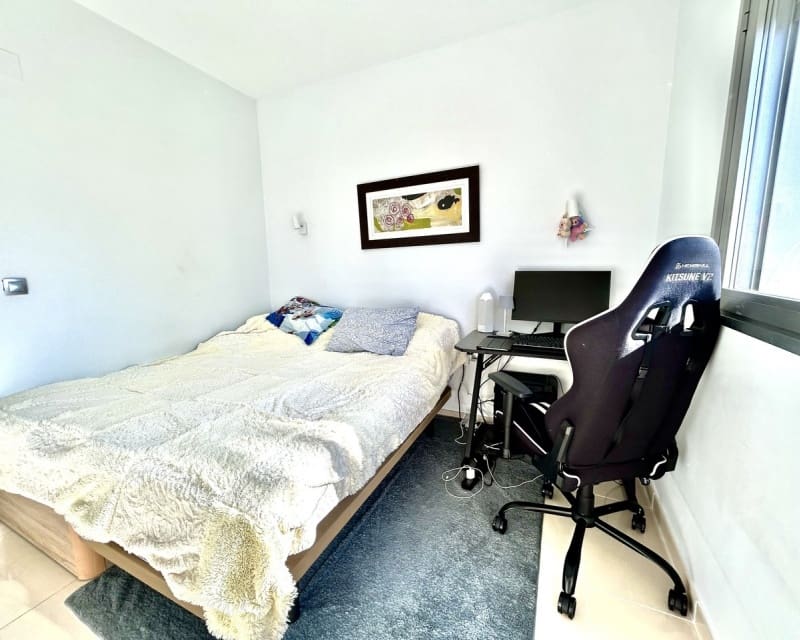 2 soverom Leilighet til salgs i Orihuela Costa med svømmebasseng - € 240 000 (Ref: 9802771)