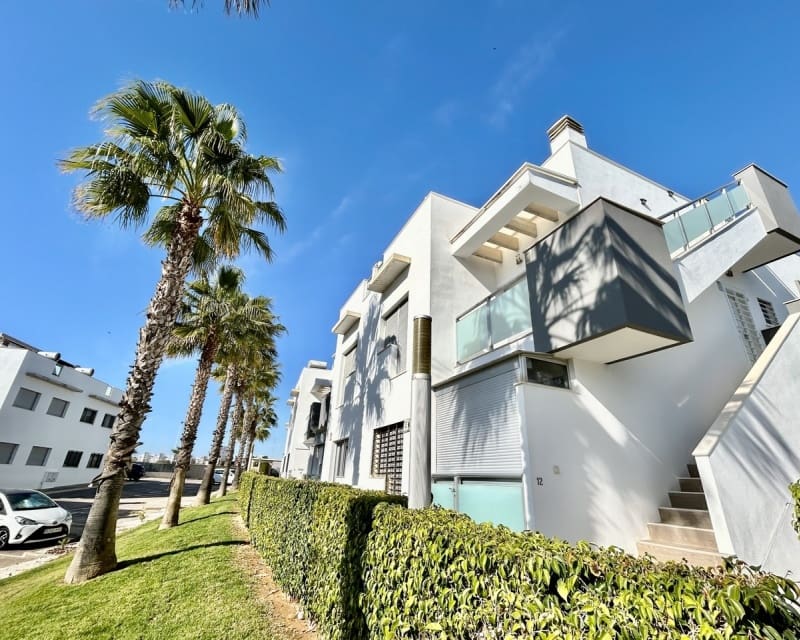 2 soverom Leilighet til salgs i Orihuela Costa med svømmebasseng - € 240 000 (Ref: 9802771)