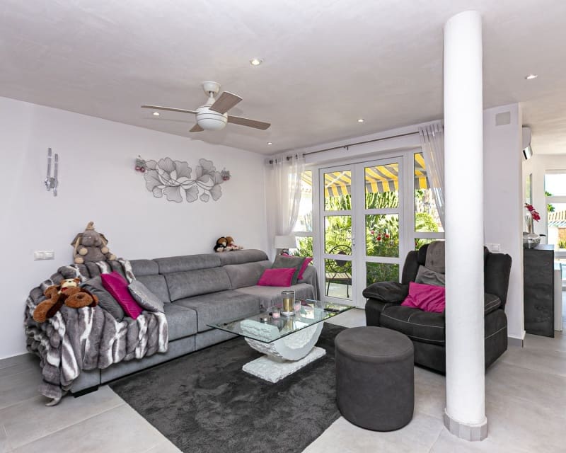 6 camera da letto Villa in vendita in Campoamor con piscina - 799.000 € (Rif: 9805533)