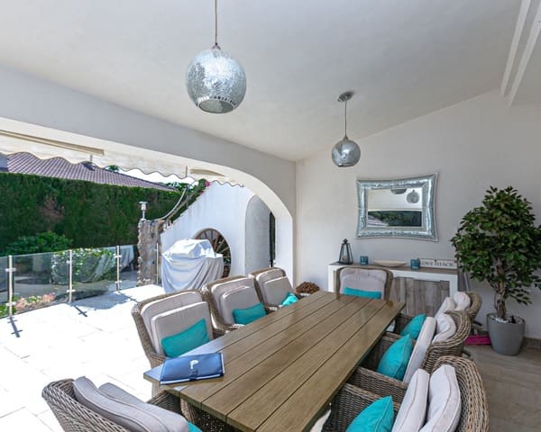 6 camera da letto Villa in vendita in Campoamor, Orihuela con piscina - 799.000 € (Rif: 9805533)