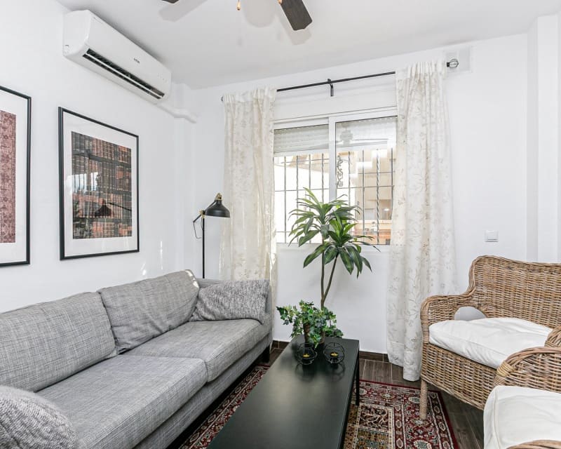 2 bedroom Townhouse for sale in La Torreta with pool - € 174,900 (Ref: 9805534)