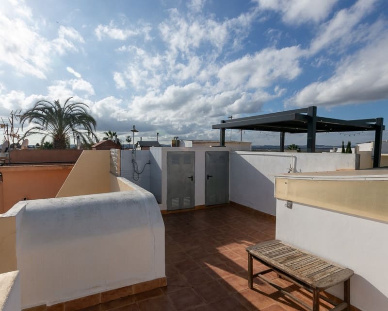 2 bedroom Townhouse for sale in La Torreta with pool - € 174,900 (Ref: 9805534)