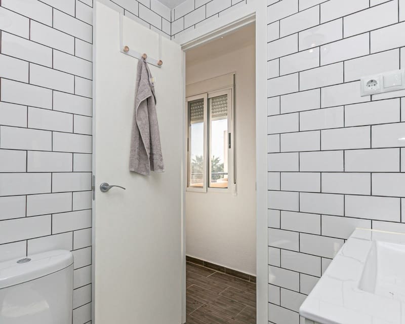 2 bedroom Townhouse for sale in La Torreta with pool - € 174,900 (Ref: 9805534)