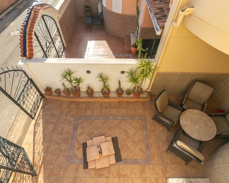 2 bedroom Townhouse for sale in La Torreta with pool - € 174,900 (Ref: 9805534)