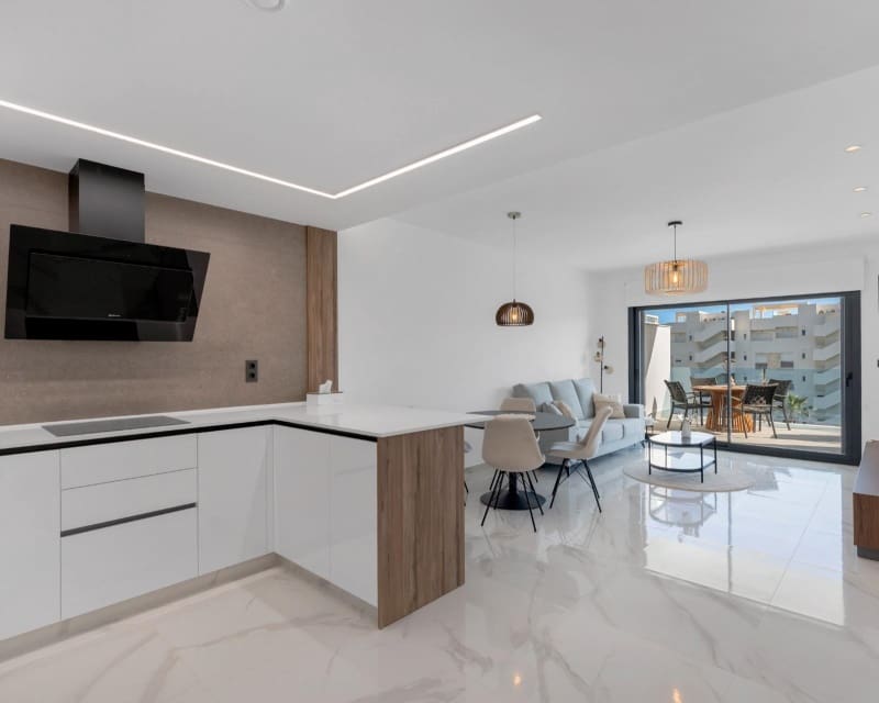 2 soveværelse Lejlighed til salg i El Raso med swimmingpool - € 255.000 (Ref: 9805536)