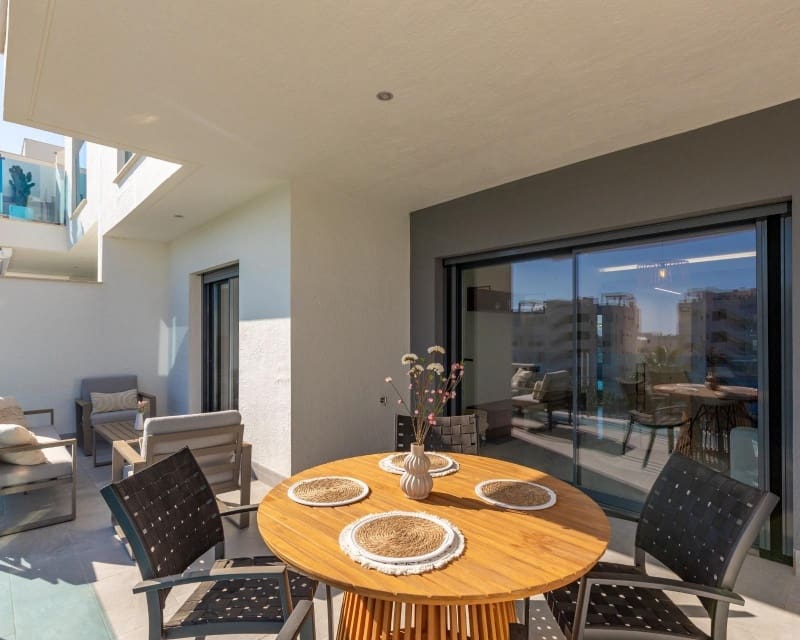 2 soveværelse Lejlighed til salg i El Raso med swimmingpool - € 255.000 (Ref: 9805536)