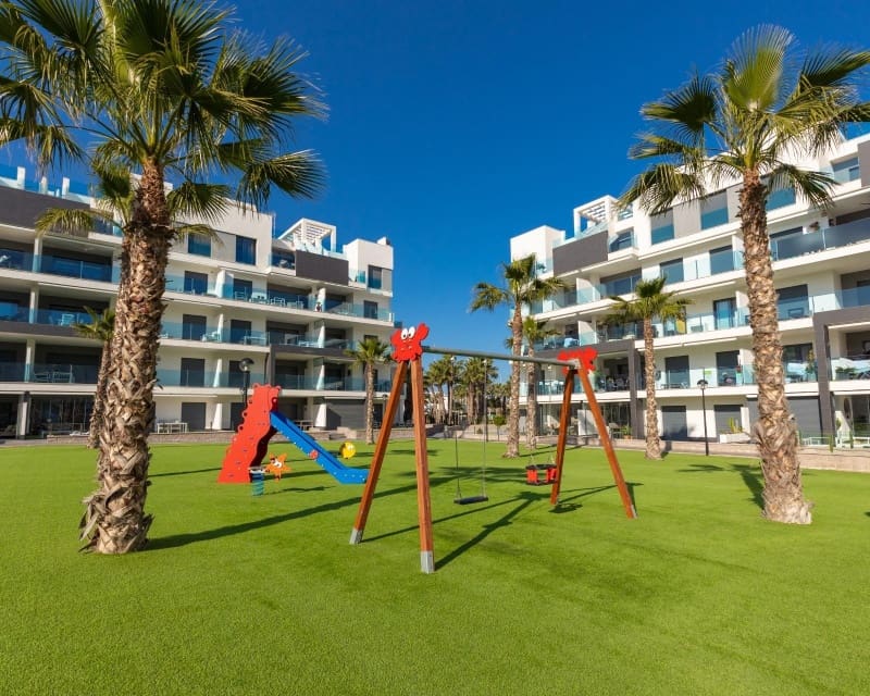 2 soveværelse Lejlighed til salg i El Raso med swimmingpool - € 255.000 (Ref: 9805536)