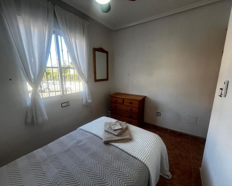 2 Zimmer Apartment zu verkaufen in Algorfa mit Pool - 127.000 € (Ref: 9806931)