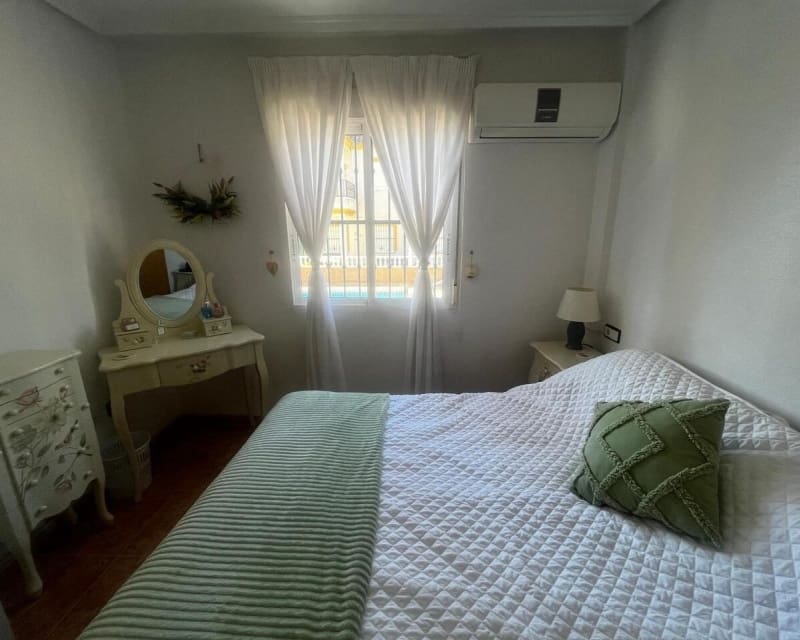 2 Zimmer Apartment zu verkaufen in Algorfa mit Pool - 127.000 € (Ref: 9806931)