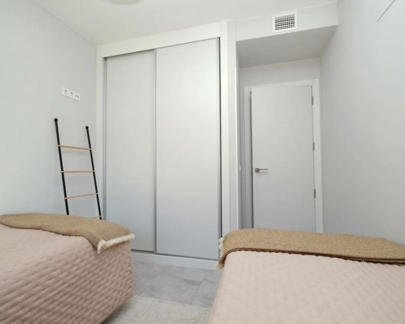 2 soverom Leilighet til salgs i Villamartin med svømmebasseng - € 249 900 (Ref: 9806932)