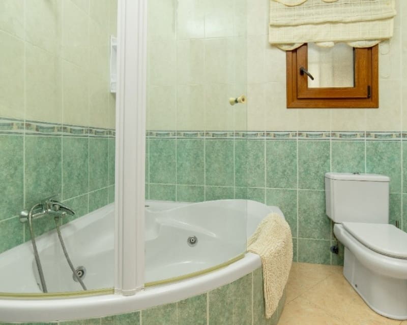 2 bedroom Villa for sale in Los Altos with pool - € 290,000 (Ref: 9806934)