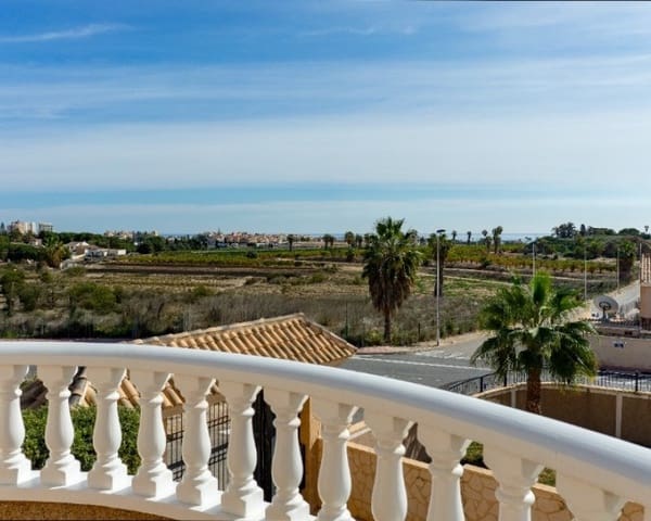 2 bedroom Villa for sale in Los Altos with pool - € 290,000 (Ref: 9806934)
