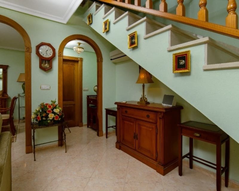 2 bedroom Villa for sale in Los Altos with pool - € 290,000 (Ref: 9806934)