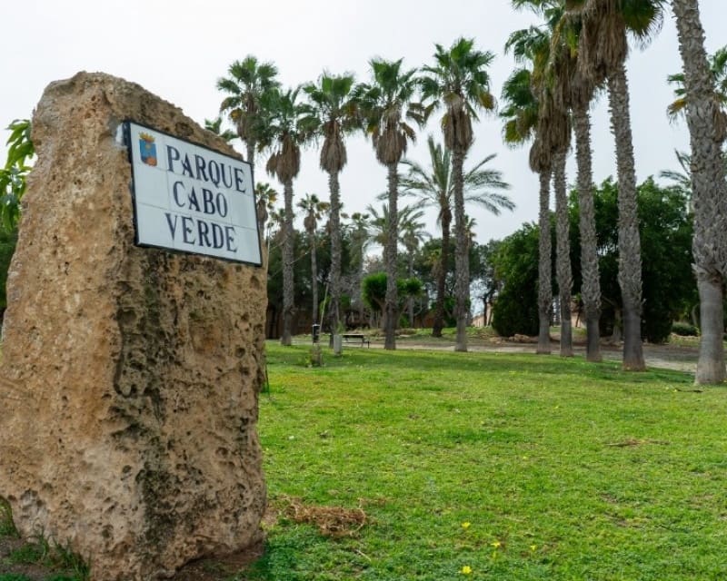 2 bedroom Villa for sale in Los Altos with pool - € 290,000 (Ref: 9806934)