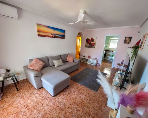 2 Zimmer Apartment zu verkaufen in Los Montesinos mit Pool - 137.500 € (Ref: 9806935)