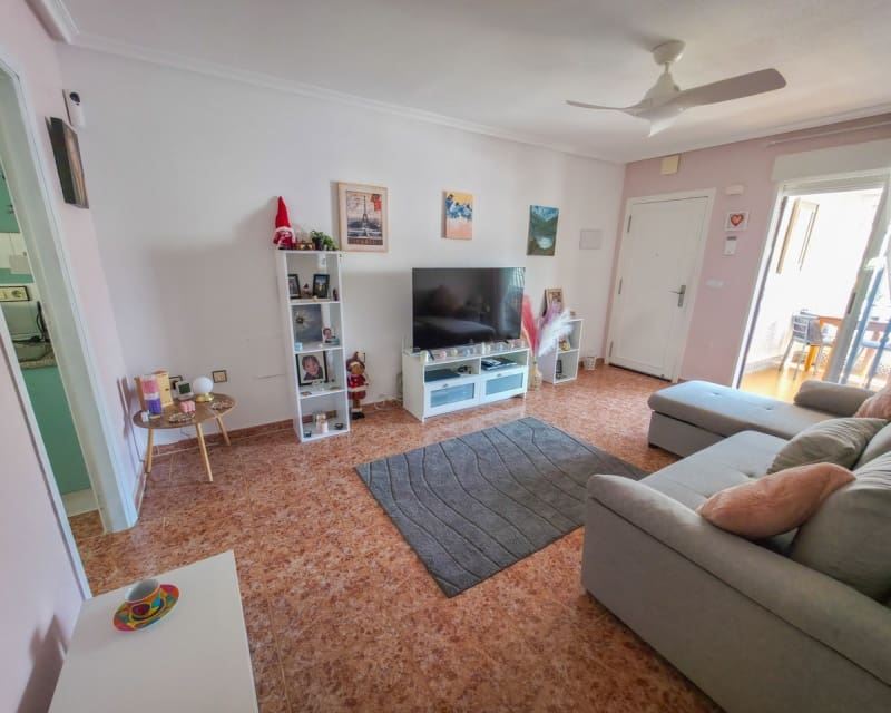 2 Zimmer Apartment zu verkaufen in Los Montesinos mit Pool - 137.500 € (Ref: 9806935)