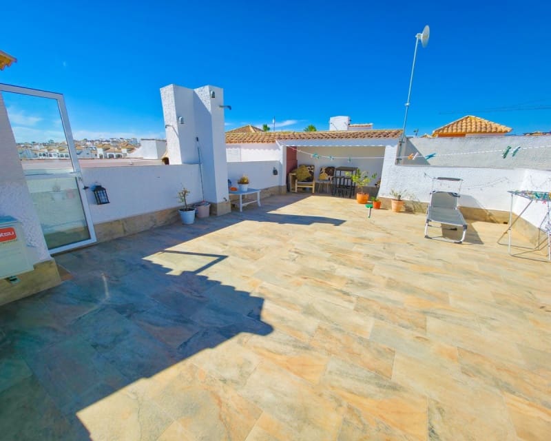 2 Zimmer Apartment zu verkaufen in Los Montesinos mit Pool - 137.500 € (Ref: 9806935)